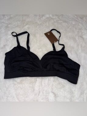 NEW inlyric inbarely crossover bralette